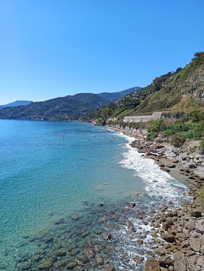 Appartamento Bellavista Ventimiglia Luaran gambar